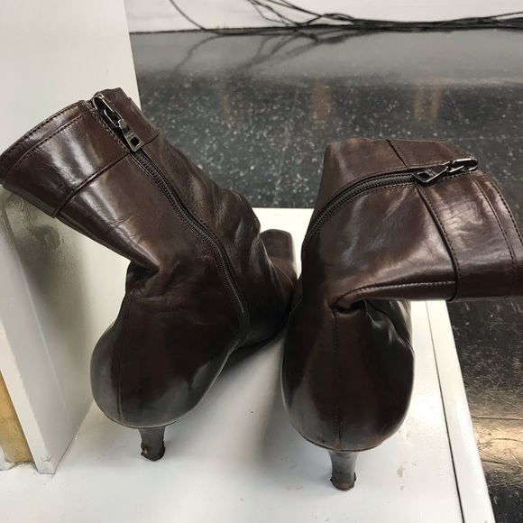 Boots - Picture 4 of 7